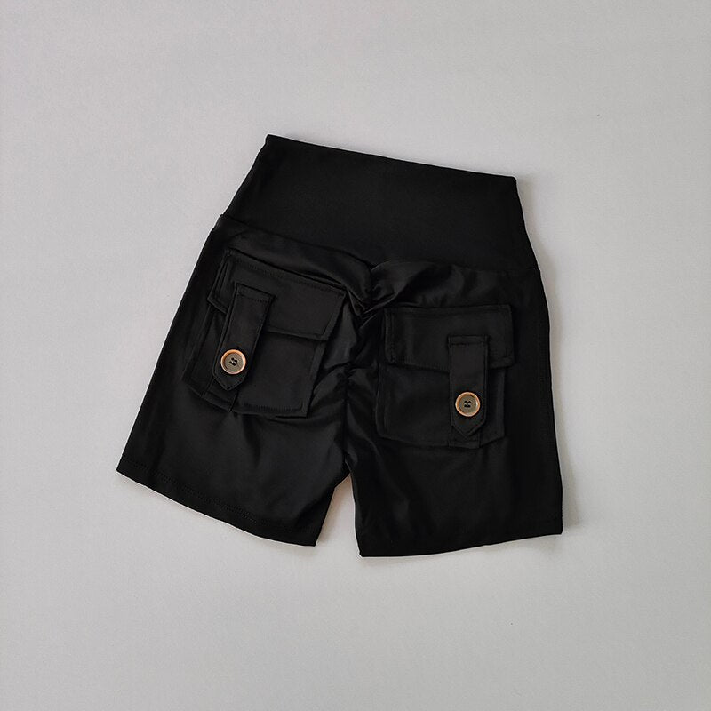 High waisted gym shorts with pockets Chic Gym Wear black S